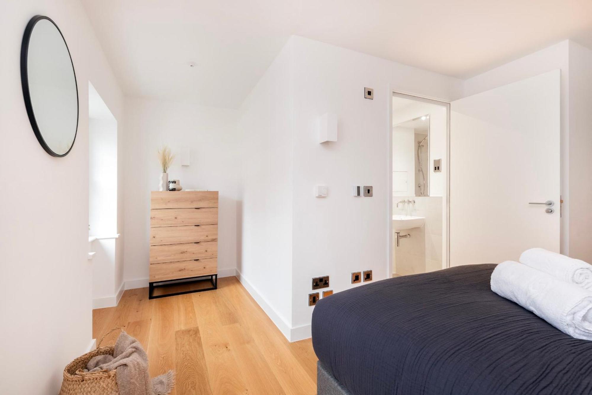 Fitzrovia & Soho - 2Br With Balcony - Cityapartmentstay Londres Exterior foto